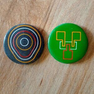 Electronic Pinbacks/2/A